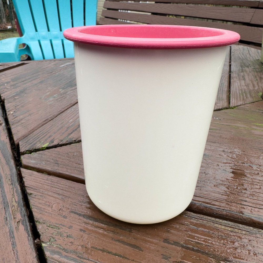 Tupperware One Touch "A" White Utensil Holder Hot Pink Ring